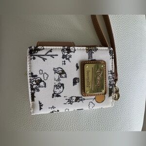 Disney Loungefly Winnie the Pooh White and Brown Wallet
